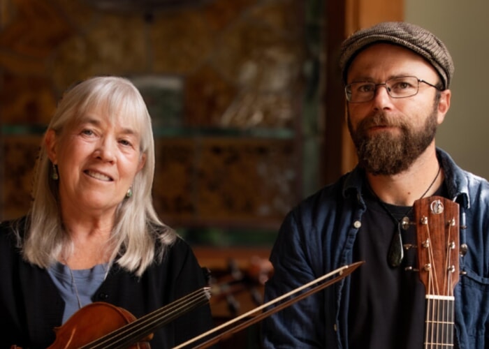 Concert: High Drive Holiday in Randolph