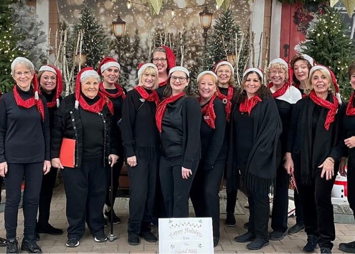 Holiday Music by the Island Hills Chorus