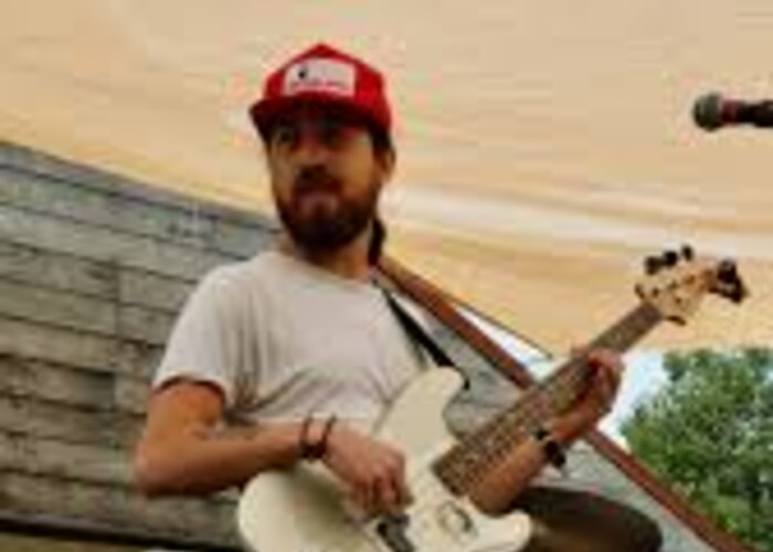 Rev Ezra at South Hill Cider