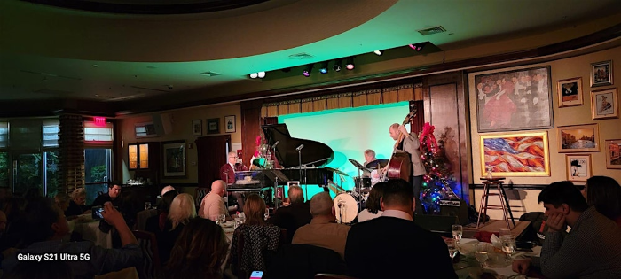 A MERRY MERCALDO CHRISTMAS