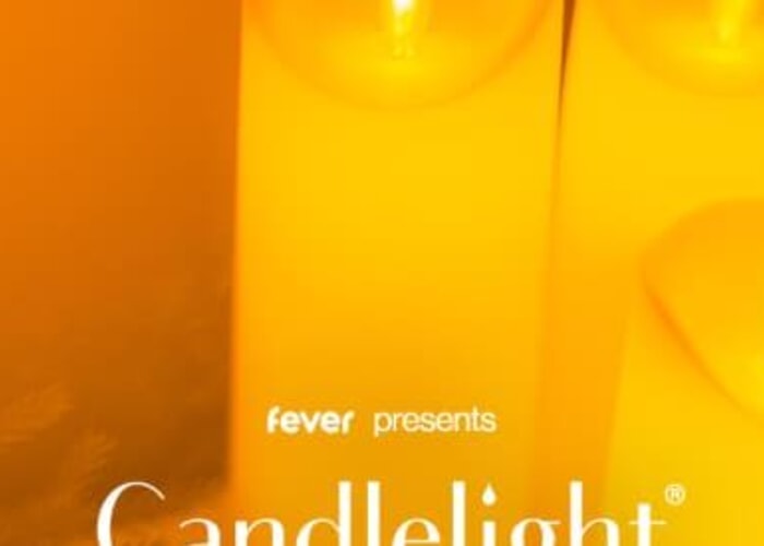 Candlelight: Christmas Carols on Strings