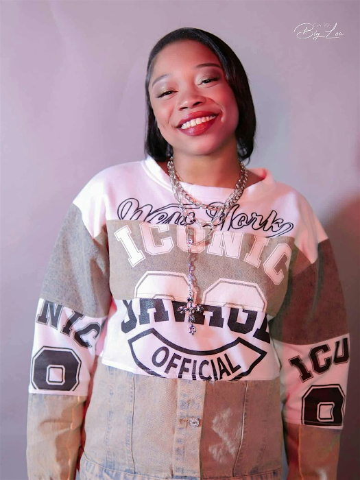 Sentari Live Music at Luvwoo Bar (FREE)