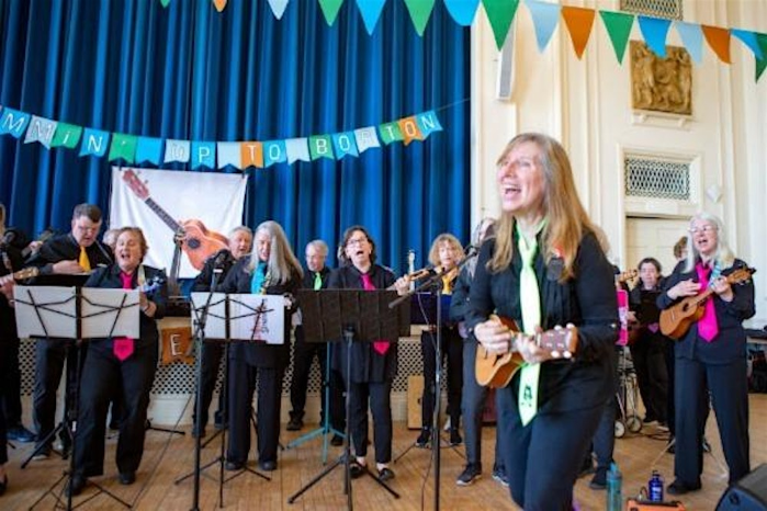 Ukulele Holiday Song Workshop