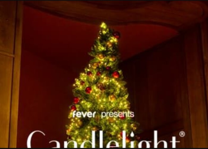 Candlelight: Christmas Carols on Strings