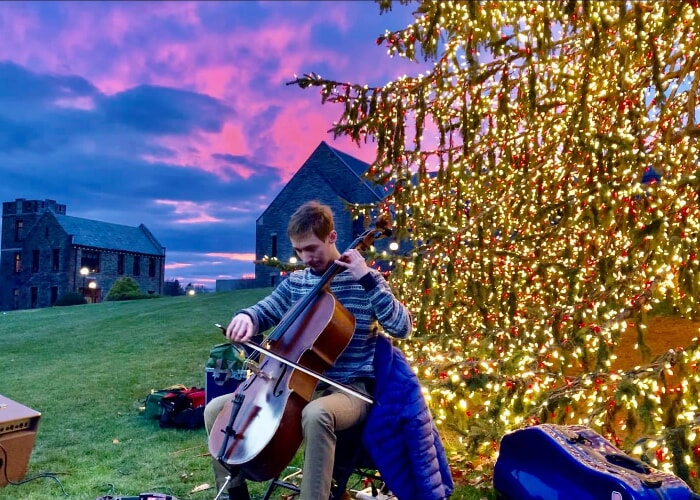 Winter Holidays on the Cello with Alex Prizgintas