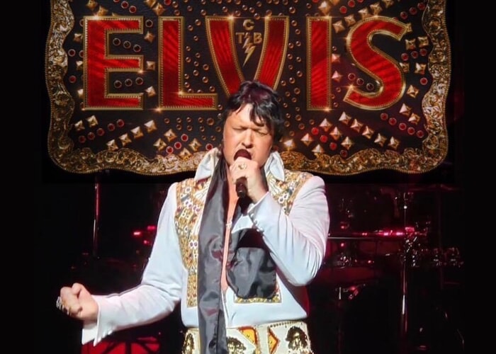 Anthony Shore presents Christmas with Elvis