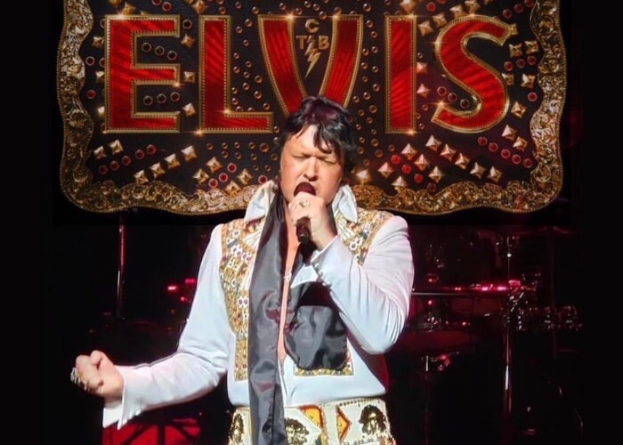 Anthony Shore presents Christmas with Elvis