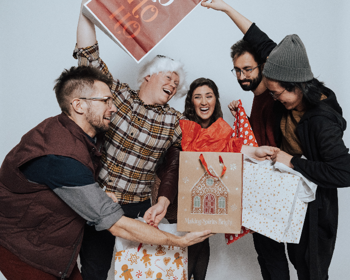 Maria & the Coins 5th Annual Holly Jolly Christmas Show w/ Leslie Vincent