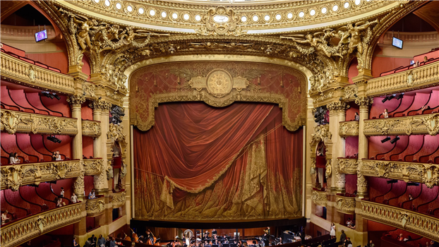 Florentine Opera: Carols & Classics