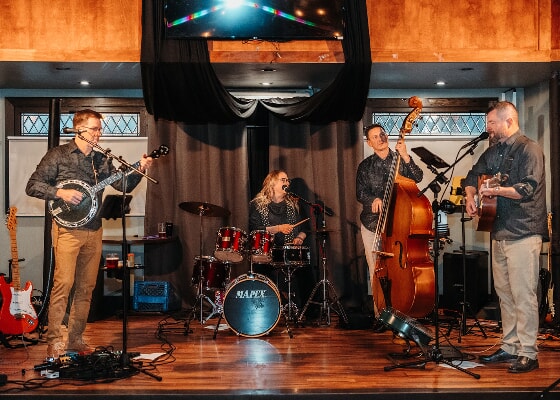 The beanpoles @ Villa Dungeon