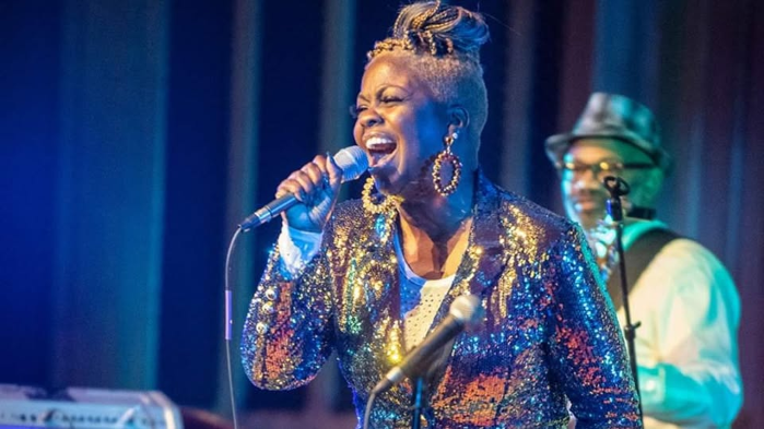 Staci McCrackin | Holly Jolly Soul Celebration