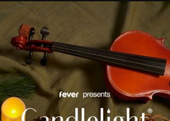 Candlelight: Christmas Carols on Strings