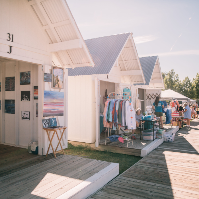 Holiday Pop-Up Shops