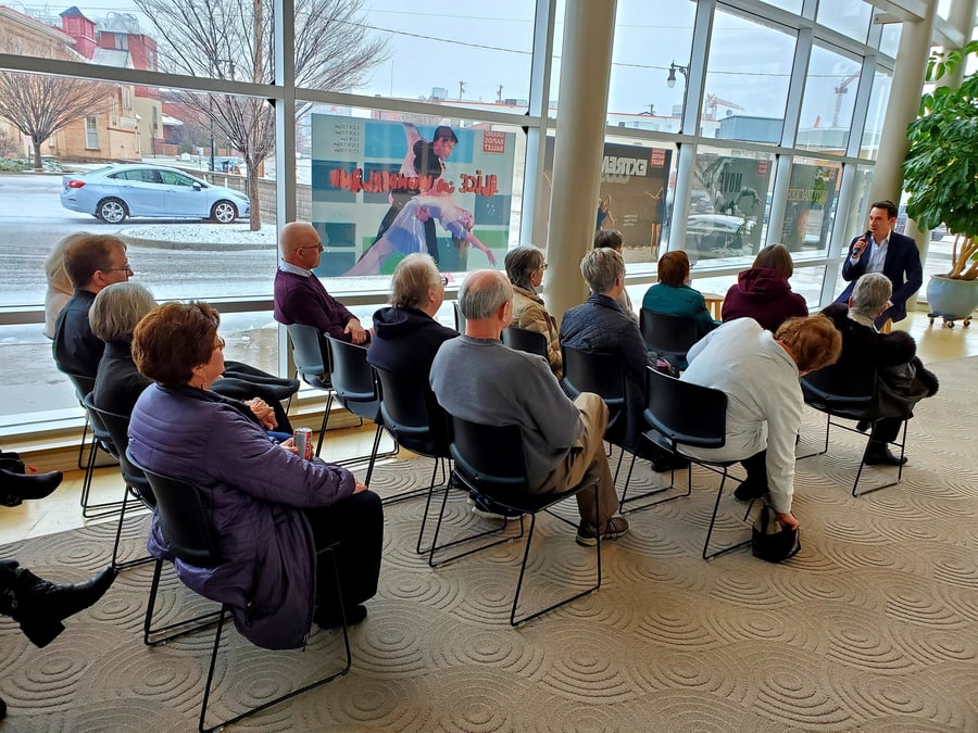 Peter Martin Wege Theatre