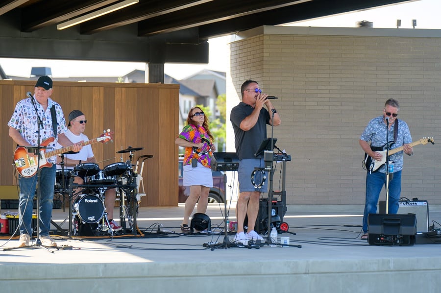 SO|ME Amp at Pinnacle