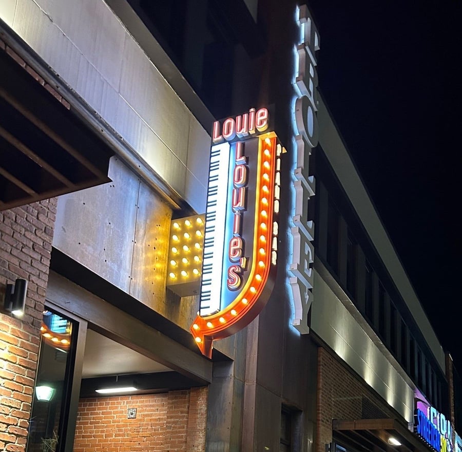 Louie Louie's Piano Bar