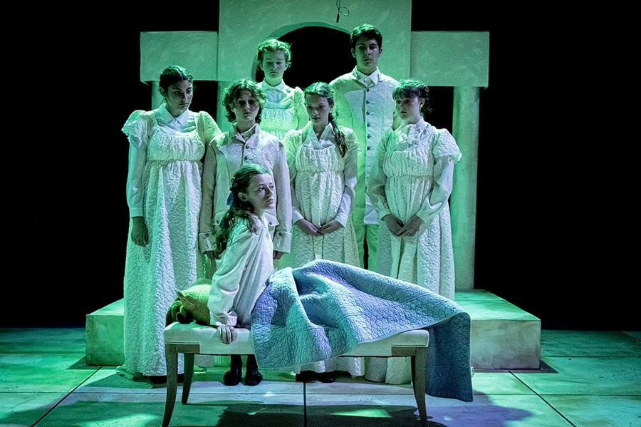 Stages Youth Theater