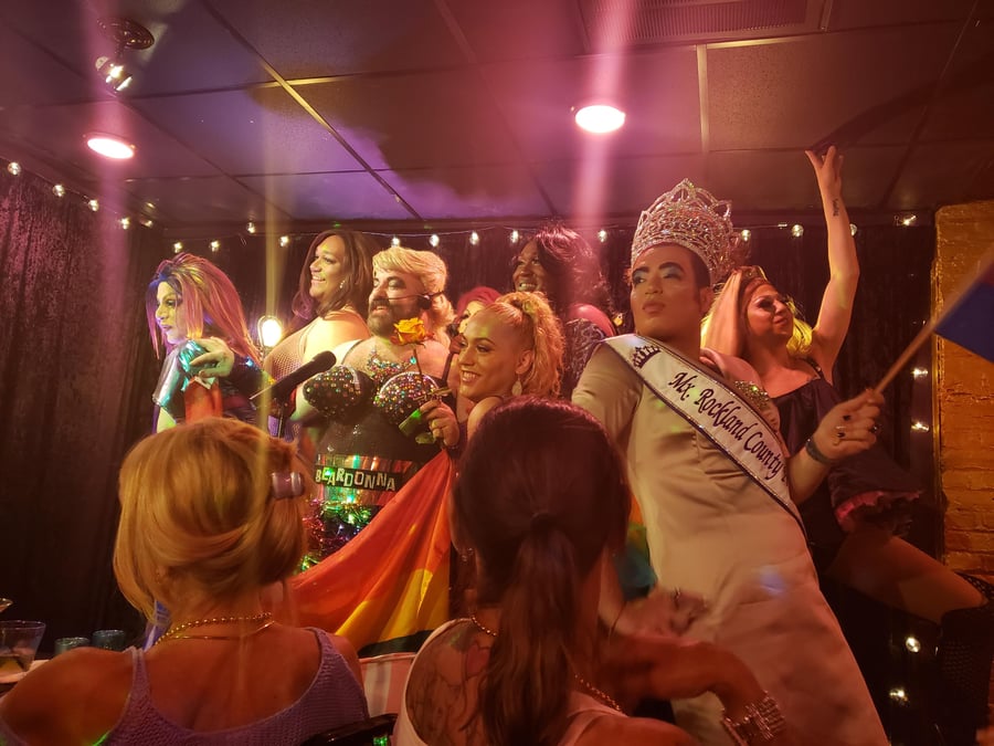 MAUREEN'S JAZZ CELLAR