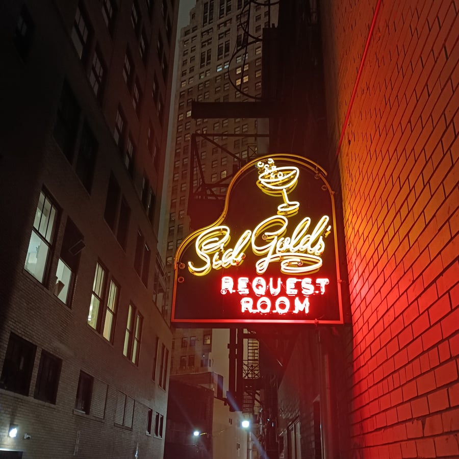 Sid Gold’s Request Room