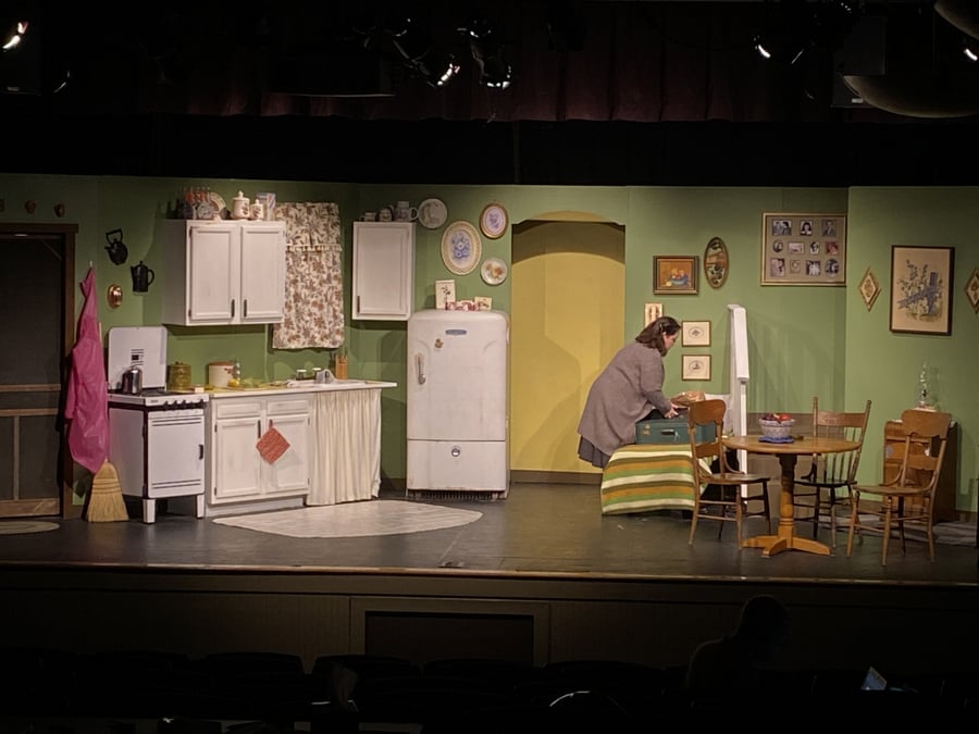 Exit, Pursued by a Bear Theater