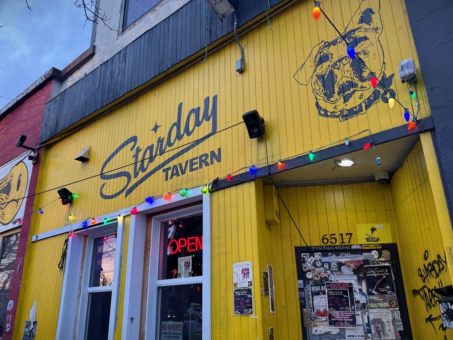 Starday Tavern