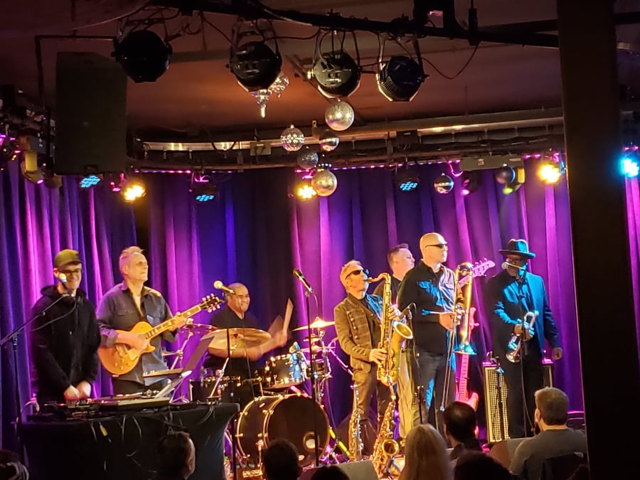 Hey Nonny Live Music + Local Kitchen