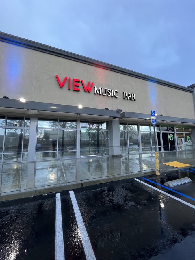View , Music Bar & Lounge
