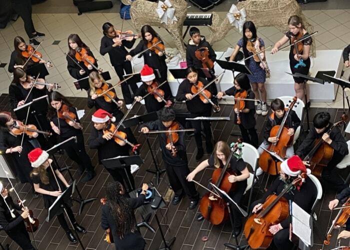 VANCOUVER MALL HOLIDAY CONCERT SERIES