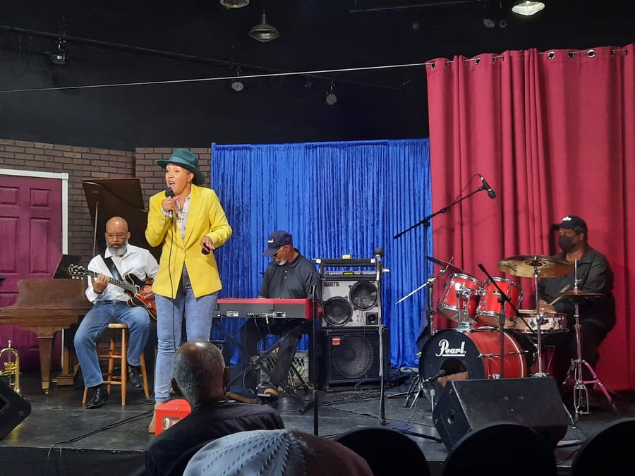 THE BARBARA MORRISON PERFORMING ARTS CENTER