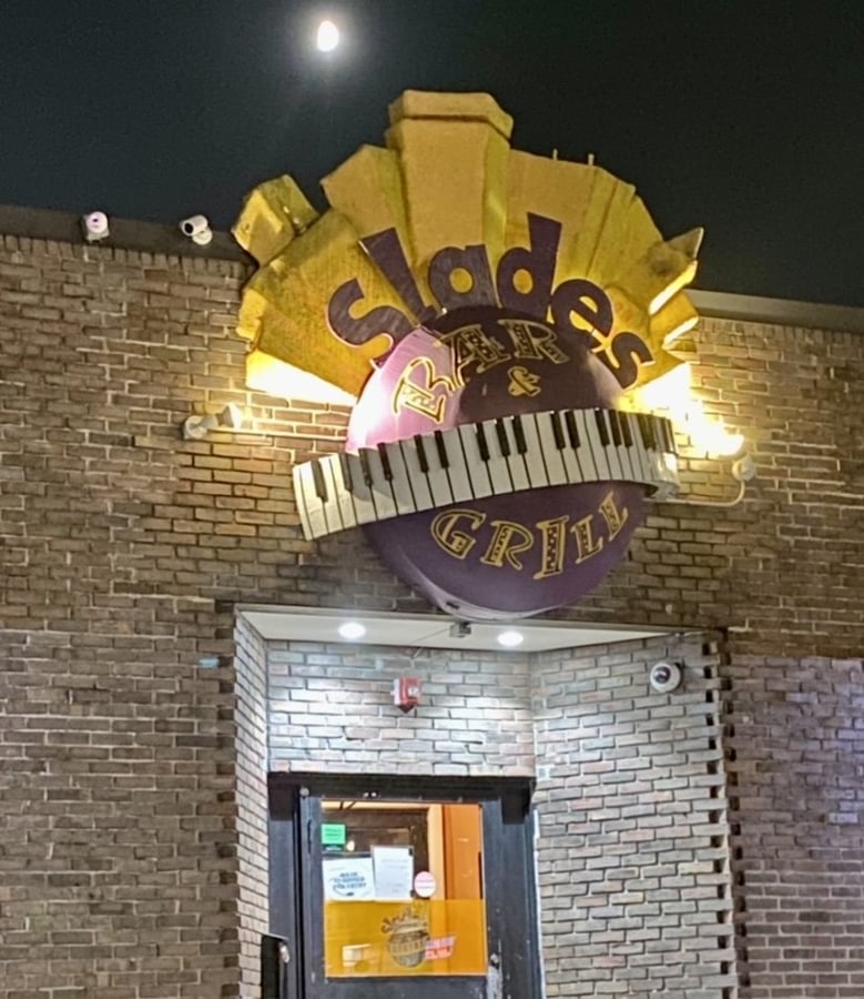 Slades Bar & Grill