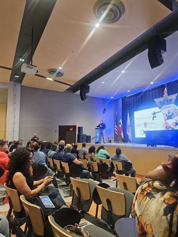 Anfiteatro Carlos Romero Barceló - Colegio Universitario de San Juan