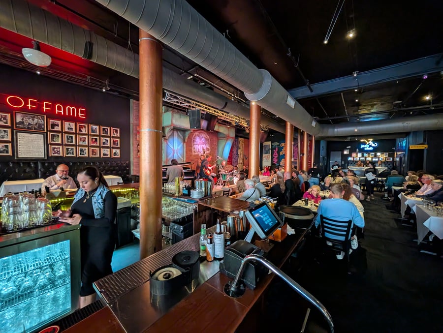 Andy's Jazz Club & Restaurant