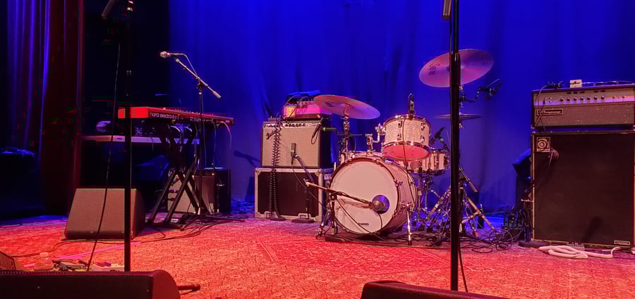 Old Town School of Folk Music - Gary & Laura Maurer Concert Hall