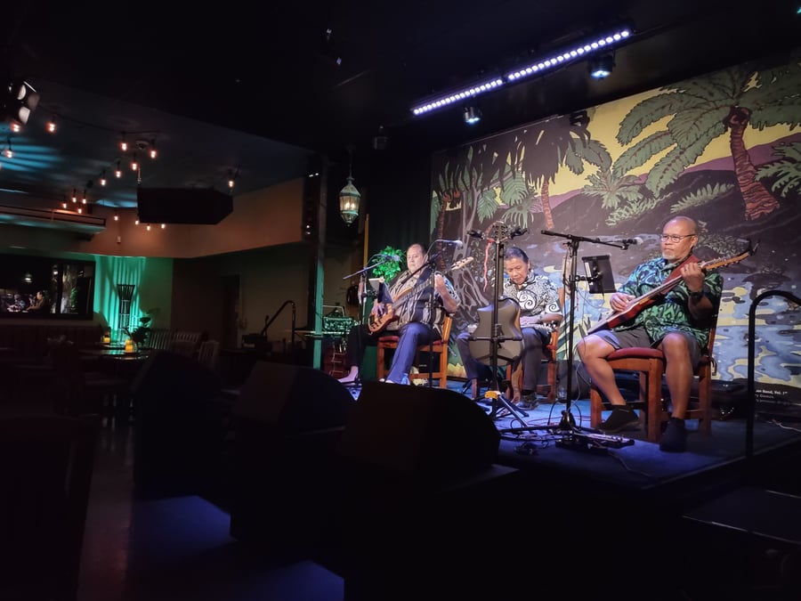 Slack Key Lounge