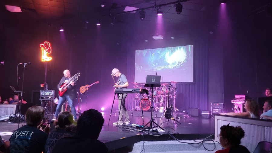 Double Barrel Roadhouse