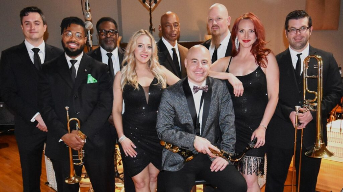 Erich Cawalla & The Uptown Band's Christmas Show
