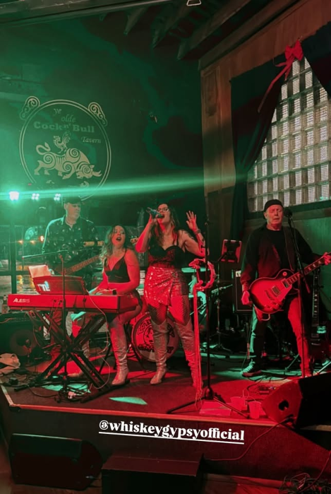 WhiskeyGypsy @ Ye Olde Cock'n'Bull!!