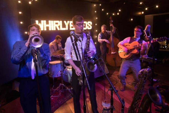 Swingin' N Shakin' with Whirlybirds