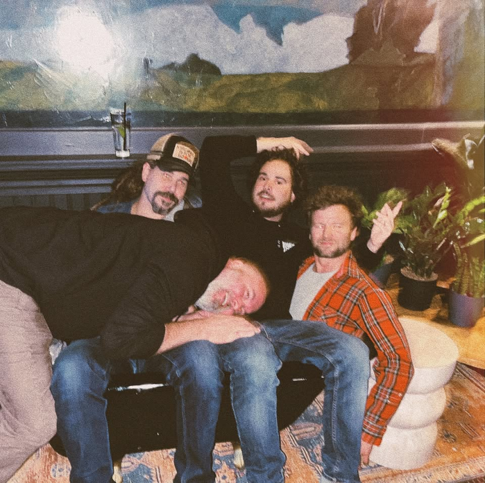 Bee and the Jays at The Gig