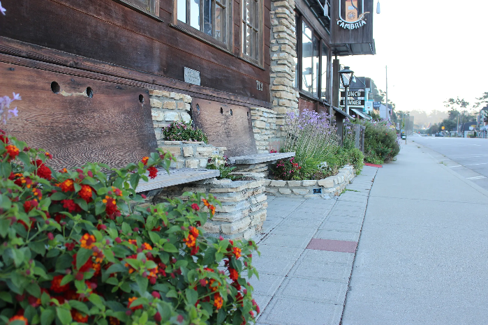 Plein Air Artists in Cambria West Village