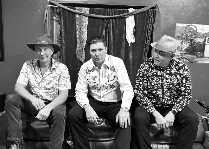 Live Music at Rock Island Oyster Bar & Grill with the Intaglios