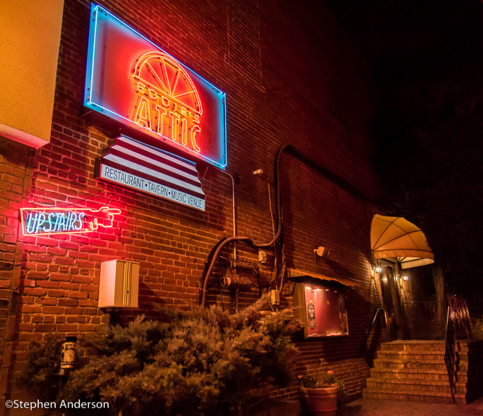 Suzy Bogguss: A Swingin' Little Christmas