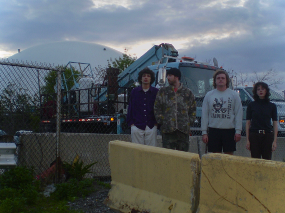 FREE MONDAY w/ Crisis Actress / Laliberté / Marital Bed