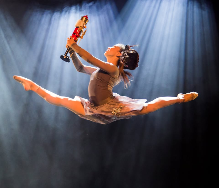 Troupe Vertigo: Cirque Nutcracker with the Minnesota Orchestra