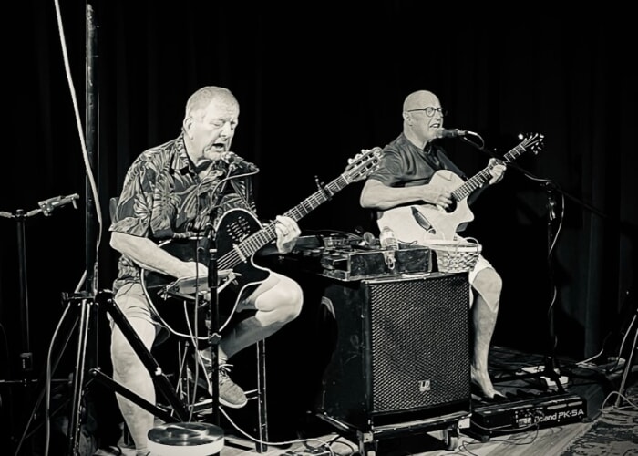 Dennis O'Neil & Davey Armstrong