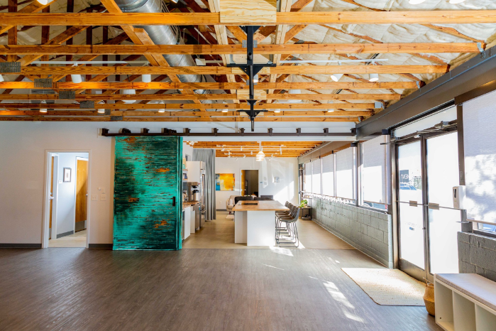 The Peace Between: A Mid-Holiday Sound Bath with Hands-On Reiki