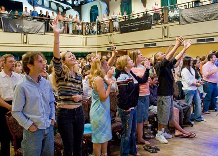 ALL UNIV STUDENTS&YOUNG ADULTS><> 歡迎您 / KAIROS-환영/ EVENTS/ COMMUNITY/ FAITH