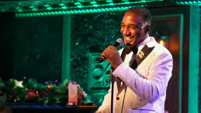 Norm Lewis: Christmas Lives Here