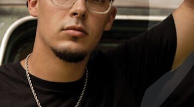 Chase Matthew in Concert