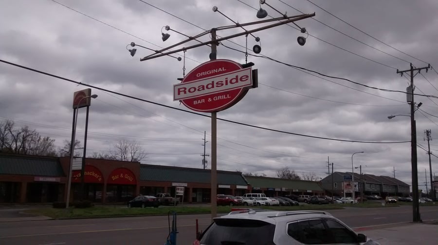 Roadside Bar & Grill